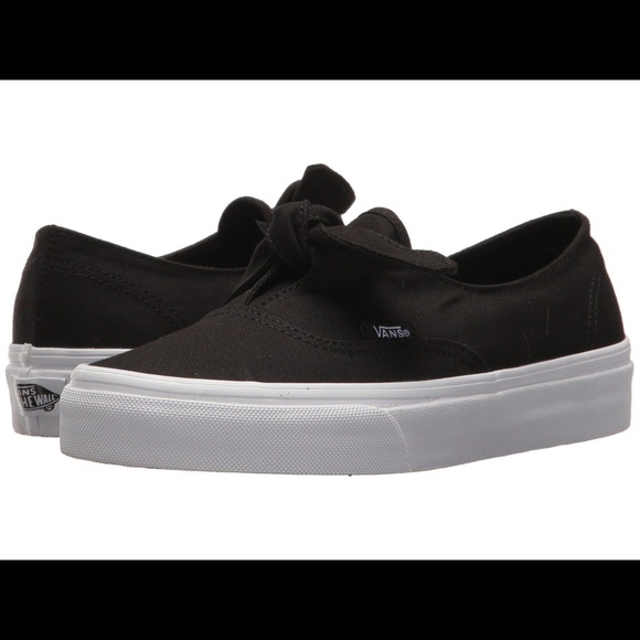 vans authentic knotted black